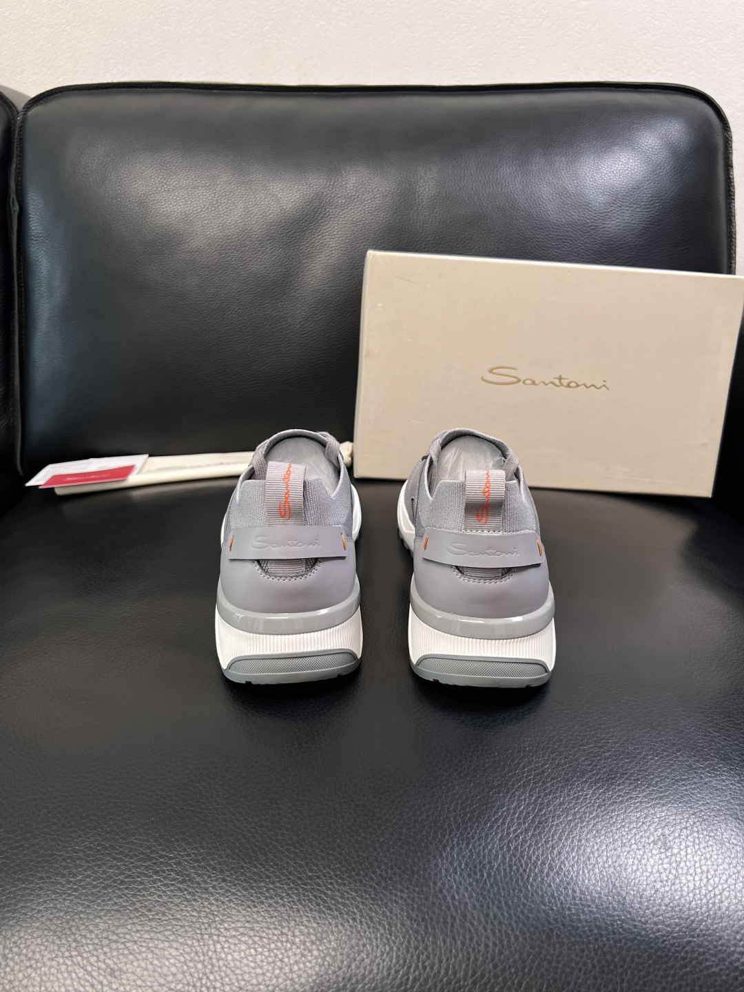 Santoni  高品质    顶级工艺品  圣东尼  专柜新品同步，鞋面意大利进口牛皮飞织面料，进口水