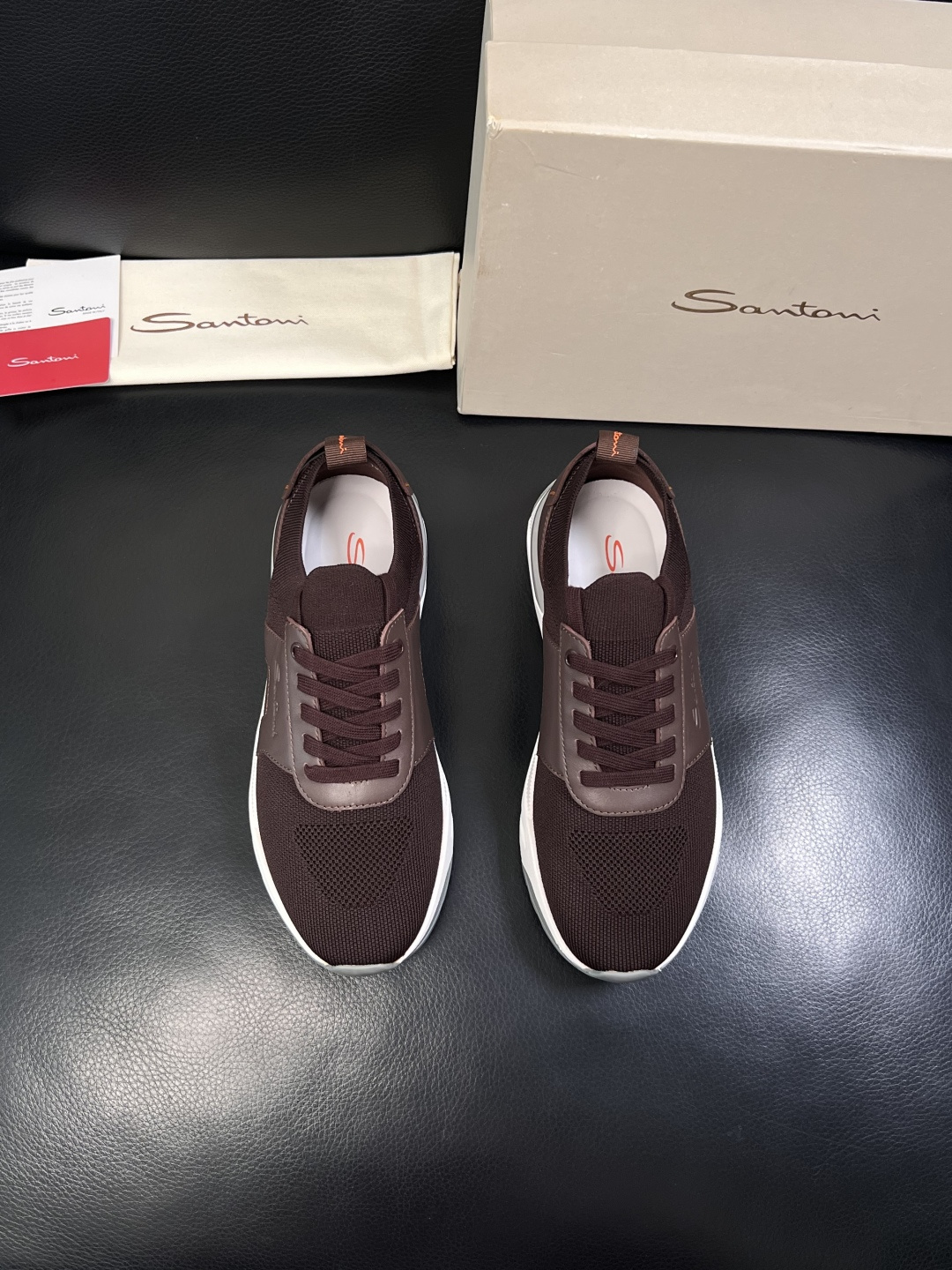 Santoni  高品质    顶级工艺品  圣东尼  专柜新品同步，鞋面意大利进口牛皮飞织面料，进口水