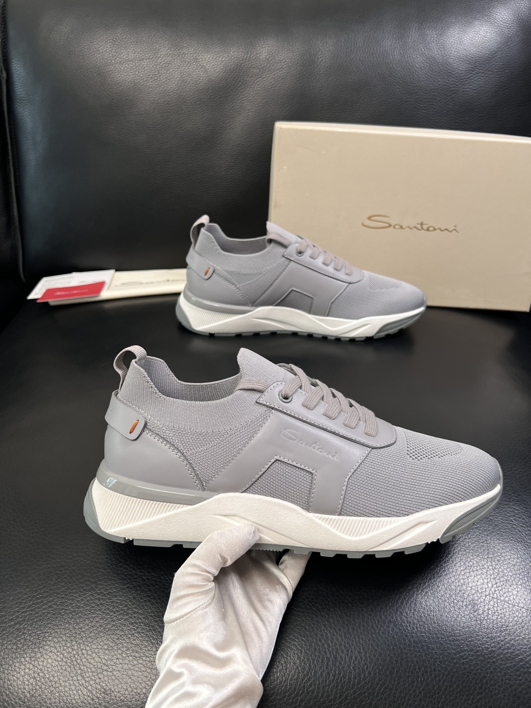 Santoni  高品质    顶级工艺品  圣东尼  专柜新品同步，鞋面意大利进口牛皮飞织面料，进口水