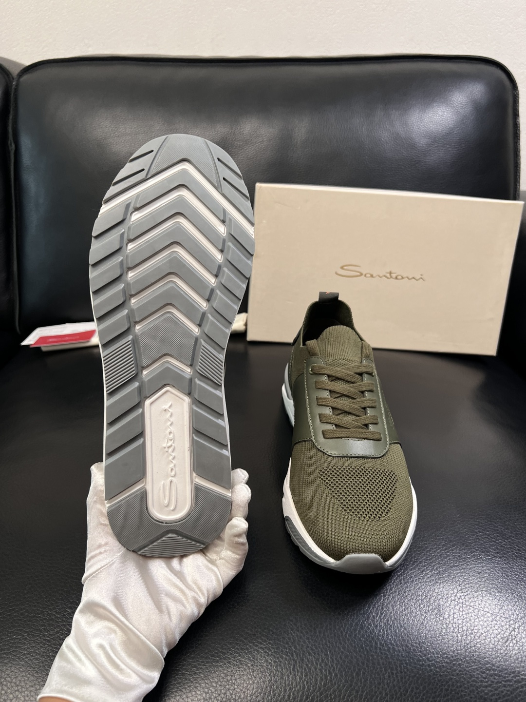 Santoni  高品质    顶级工艺品  圣东尼  专柜新品同步，鞋面意大利进口牛皮飞织面料，进口水