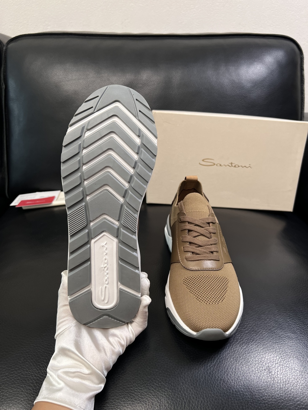 Santoni  高品质    顶级工艺品  圣东尼  专柜新品同步，鞋面意大利进口牛皮飞织面料，进口水