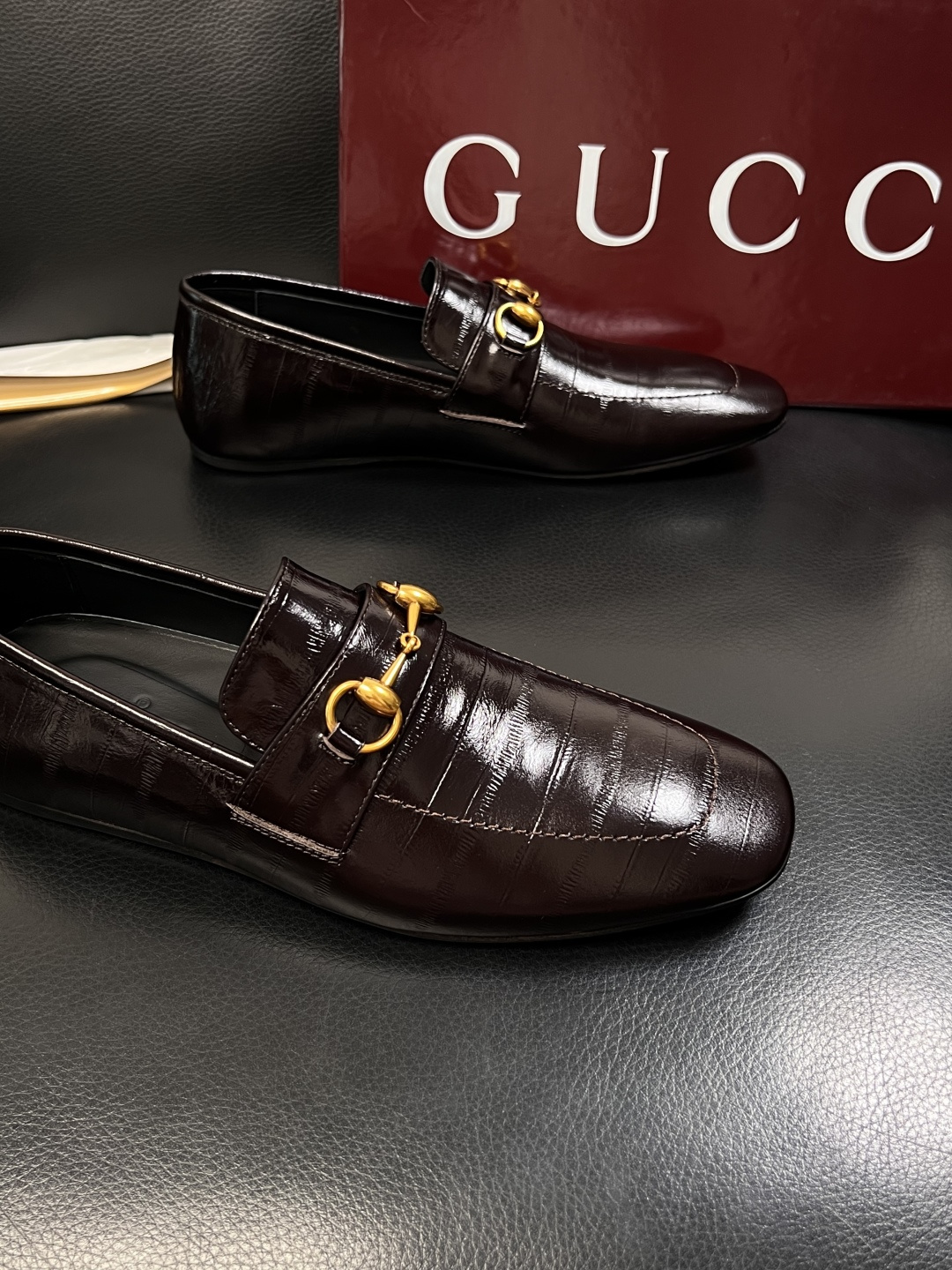 Gucci 高品质  顶级工艺品  古奇  皮鞋专柜新款原厂配置，意大利进口牛皮面料，进口牛皮内里垫，透