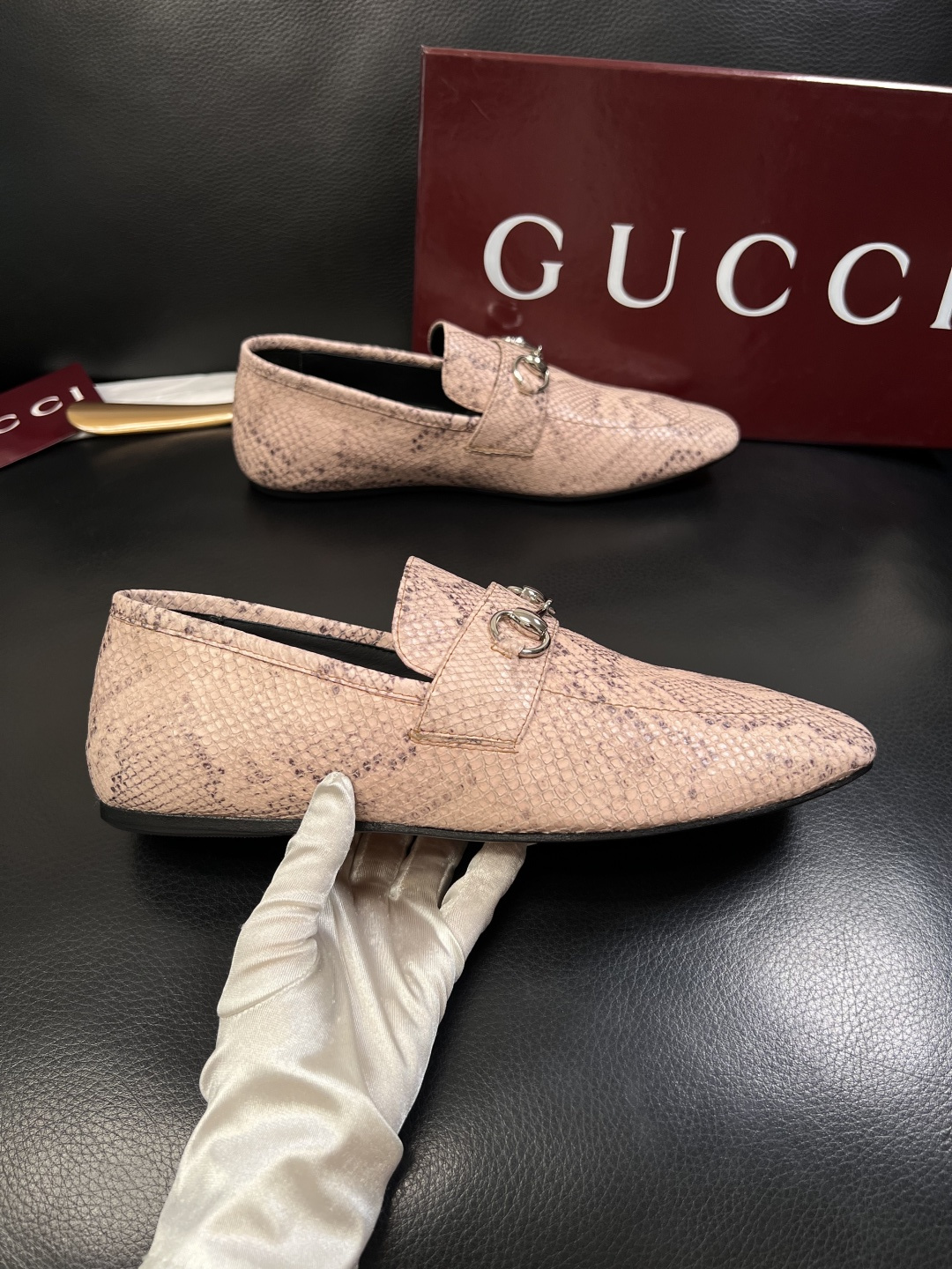 Gucci 高品质  顶级工艺品  古奇  皮鞋专柜新款原厂配置，意大利进口牛皮面料，进口牛皮内里垫，透