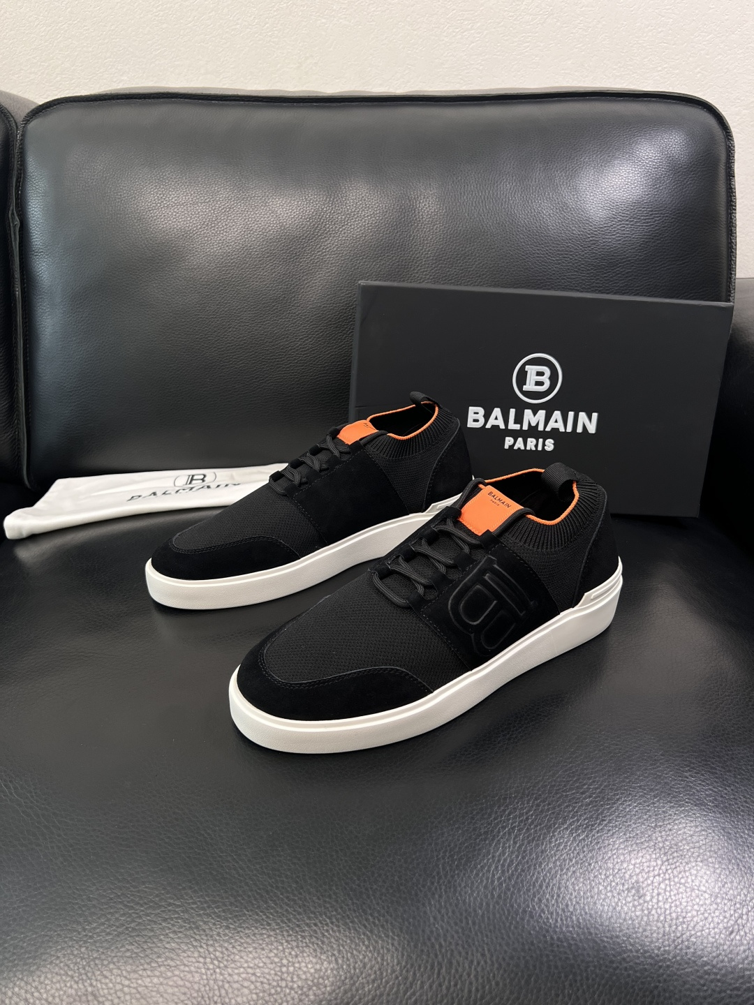 ⚠️只换码不退⚠️    BALMAIN  高品质  顶级工艺品  巴尔曼  专柜新品同步，鞋面意大利进