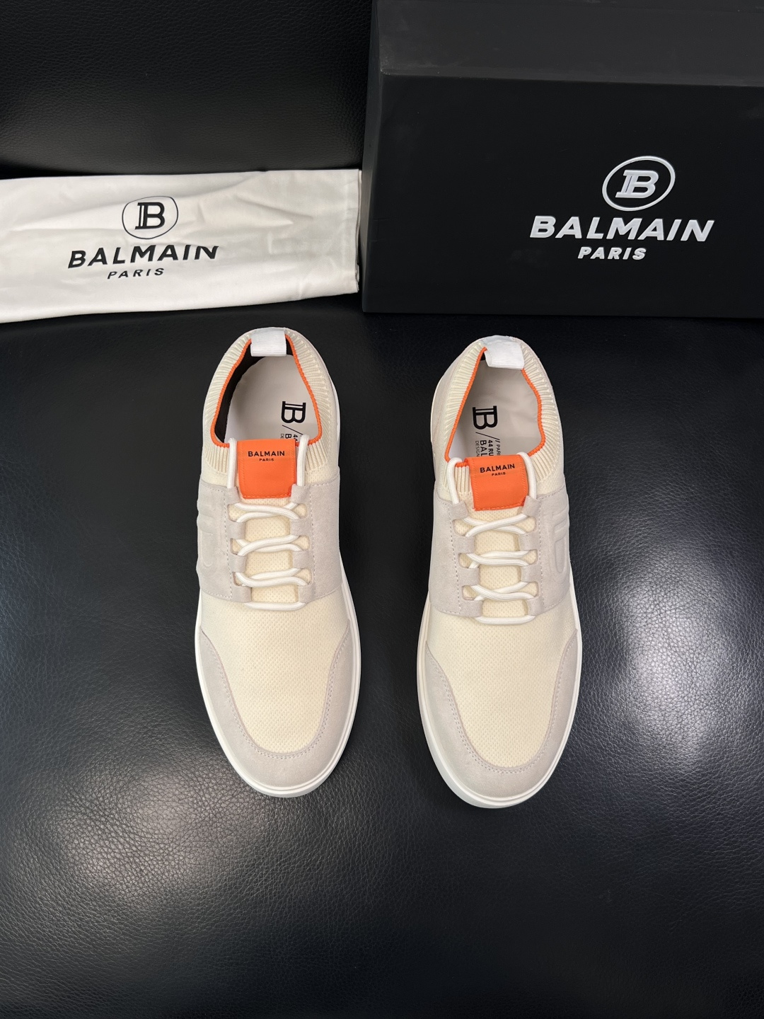 ⚠️只换码不退⚠️    BALMAIN  高品质  顶级工艺品  巴尔曼  专柜新品同步，鞋面意大利进