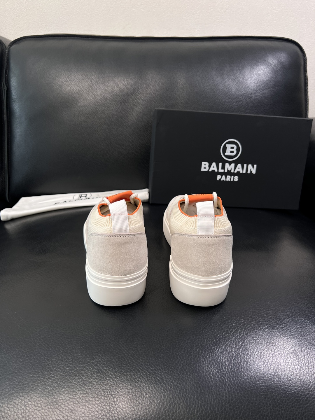 ⚠️只换码不退⚠️    BALMAIN  高品质  顶级工艺品  巴尔曼  专柜新品同步，鞋面意大利进