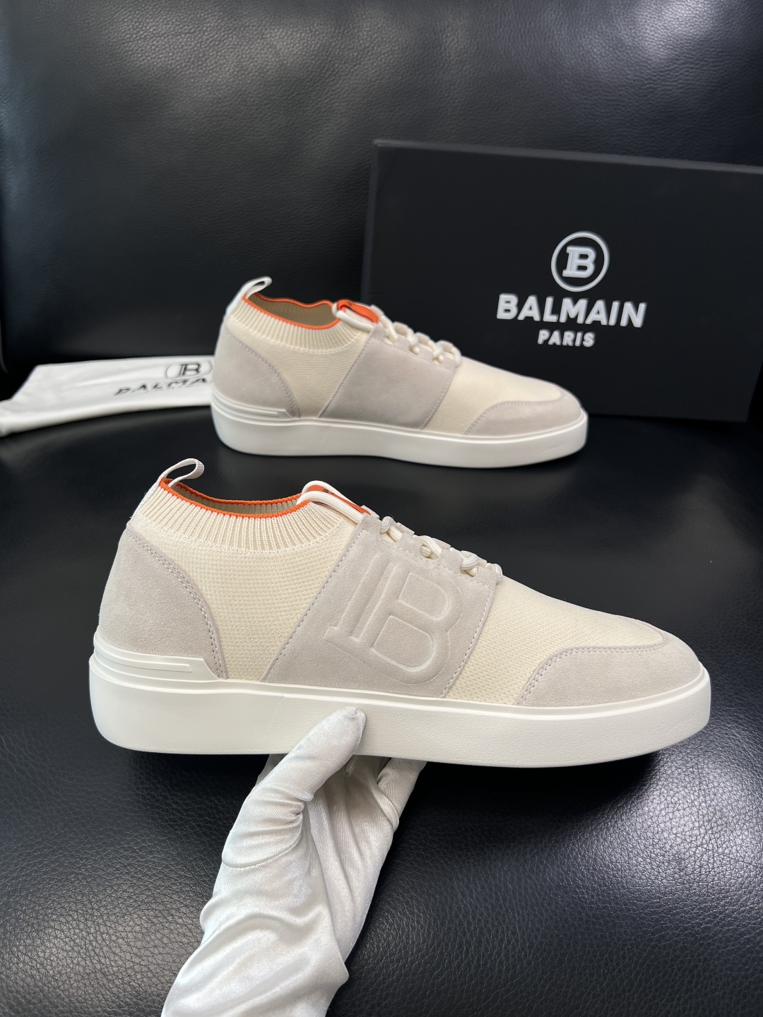 ⚠️只换码不退⚠️    BALMAIN  高品质  顶级工艺品  巴尔曼  专柜新品同步，鞋面意大利进
