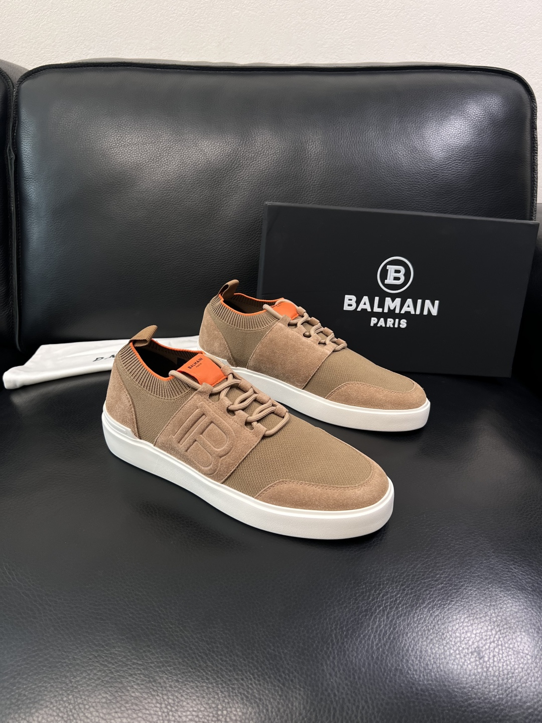 ⚠️只换码不退⚠️    BALMAIN  高品质  顶级工艺品  巴尔曼  专柜新品同步，鞋面意大利进