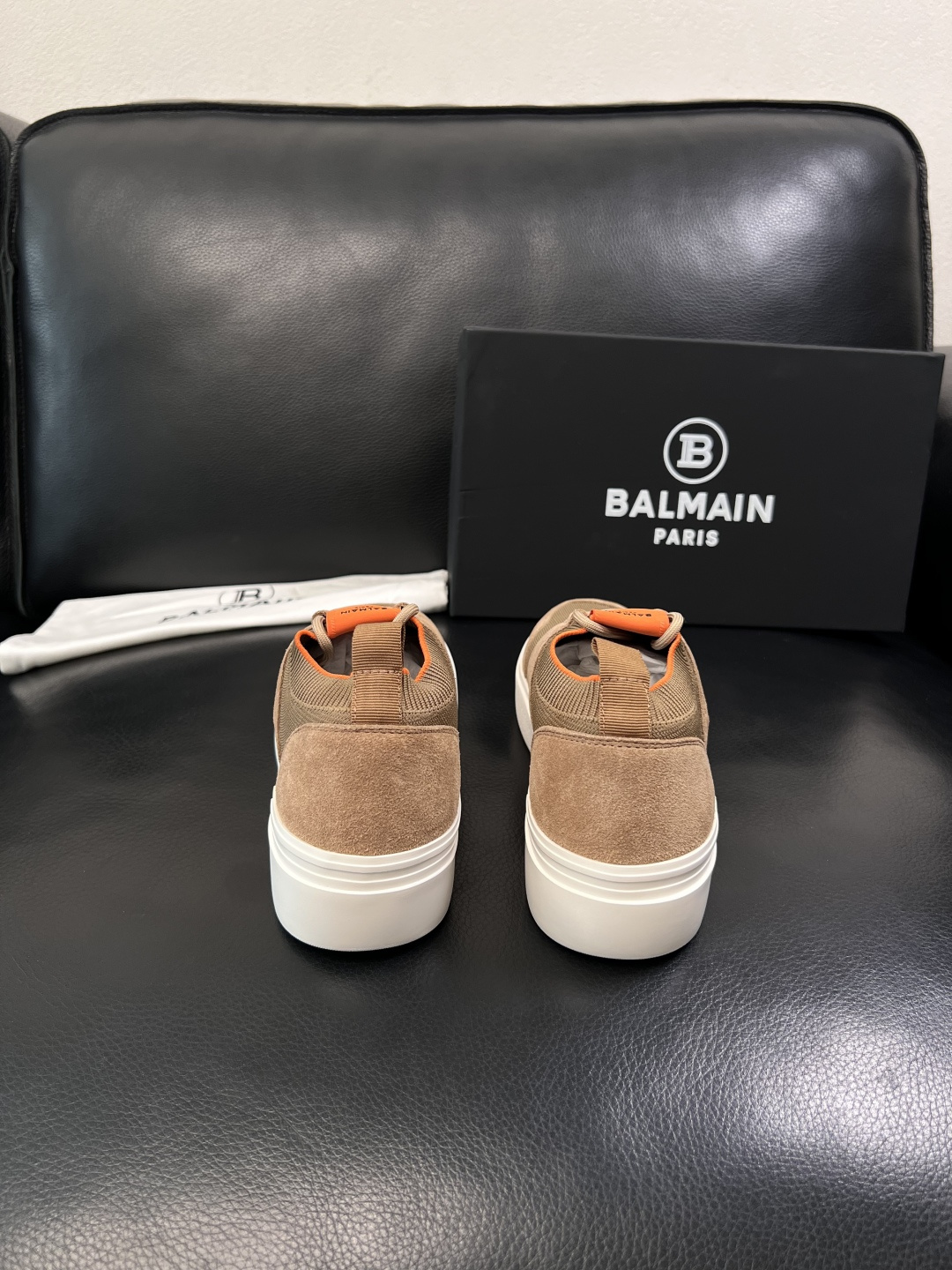 ⚠️只换码不退⚠️    BALMAIN  高品质  顶级工艺品  巴尔曼  专柜新品同步，鞋面意大利进