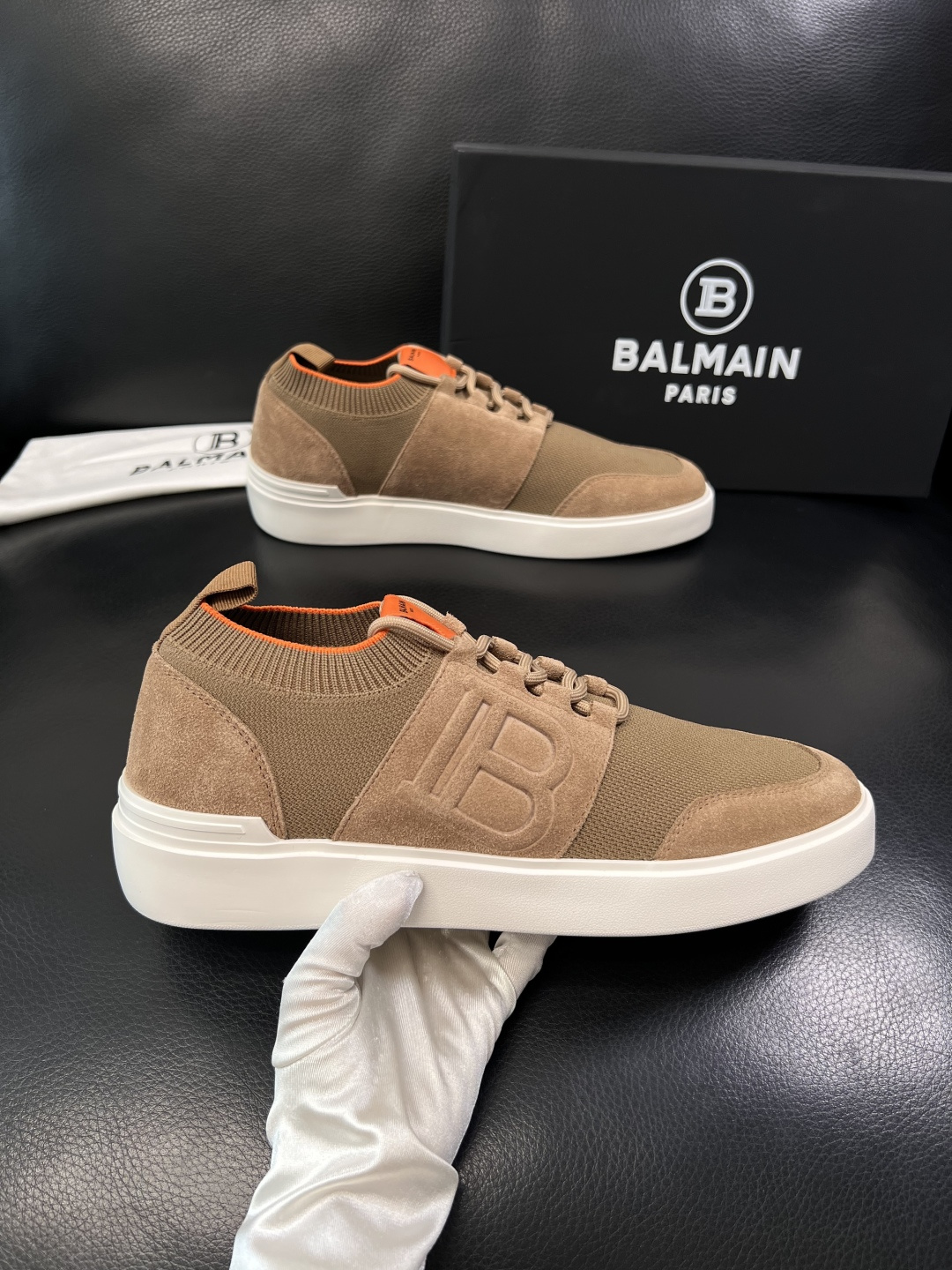 ⚠️只换码不退⚠️    BALMAIN  高品质  顶级工艺品  巴尔曼  专柜新品同步，鞋面意大利进