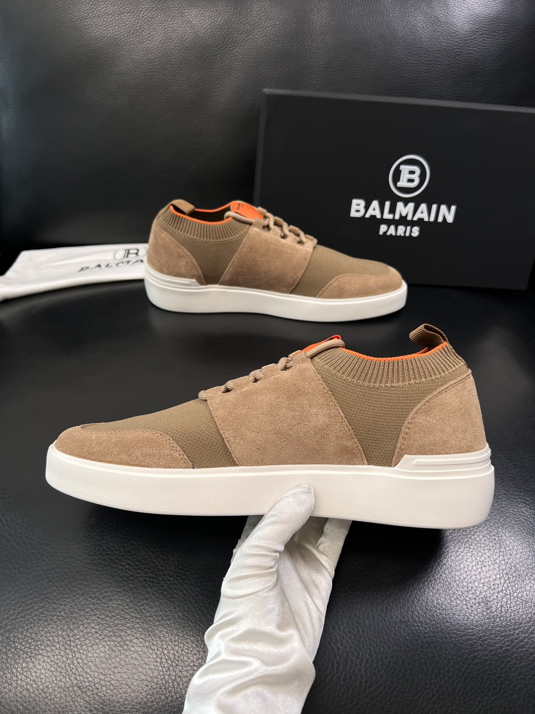 ⚠️只换码不退⚠️    BALMAIN  高品质  顶级工艺品  巴尔曼  专柜新品同步，鞋面意大利进