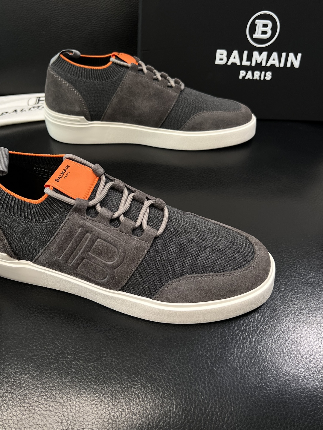 ⚠️只换码不退⚠️    BALMAIN  高品质  顶级工艺品  巴尔曼  专柜新品同步，鞋面意大利进