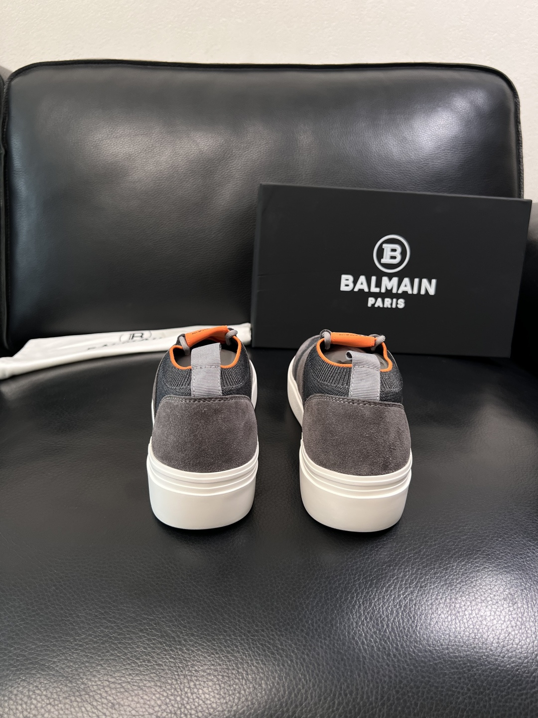 ⚠️只换码不退⚠️    BALMAIN  高品质  顶级工艺品  巴尔曼  专柜新品同步，鞋面意大利进