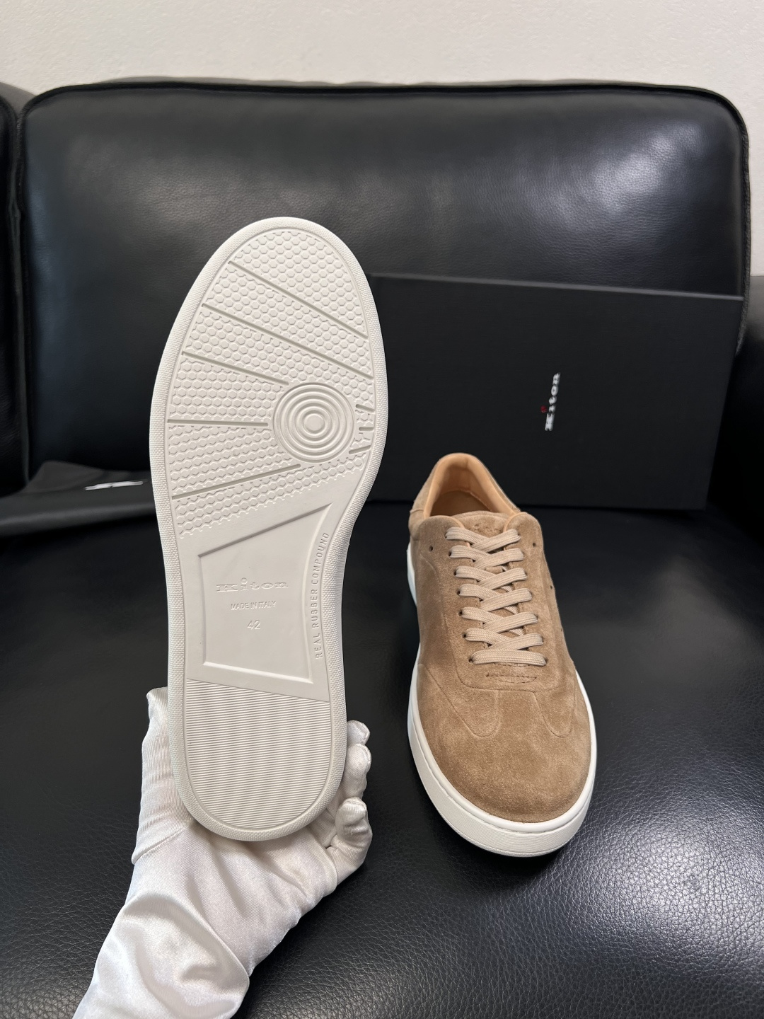 ⚠️只换码不退⚠️    kiton  高品质   顶级工艺品  专柜新品同步，鞋面意大利进口牛皮面料，