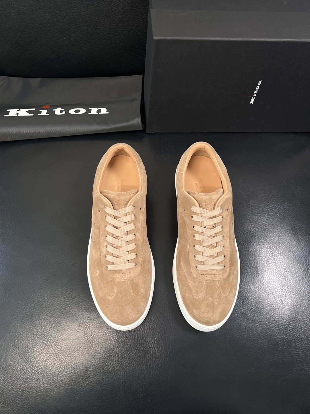 ⚠️只换码不退⚠️    kiton  高品质   顶级工艺品  专柜新品同步，鞋面意大利进口牛皮面料，
