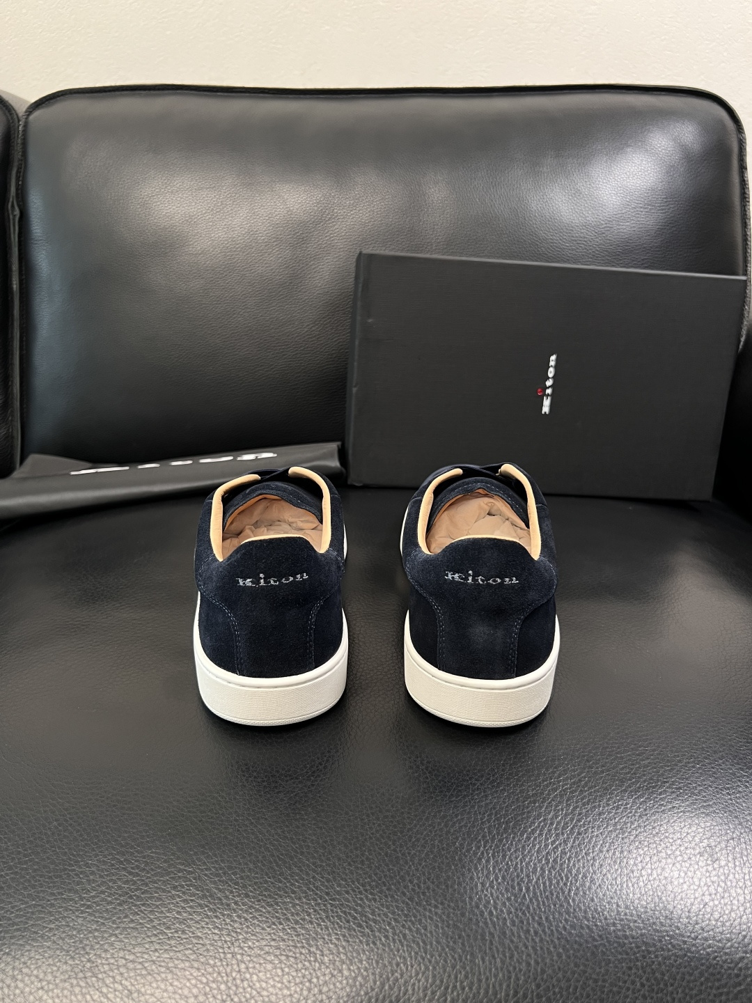 ⚠️只换码不退⚠️    kiton  高品质   顶级工艺品  专柜新品同步，鞋面意大利进口牛皮面料，