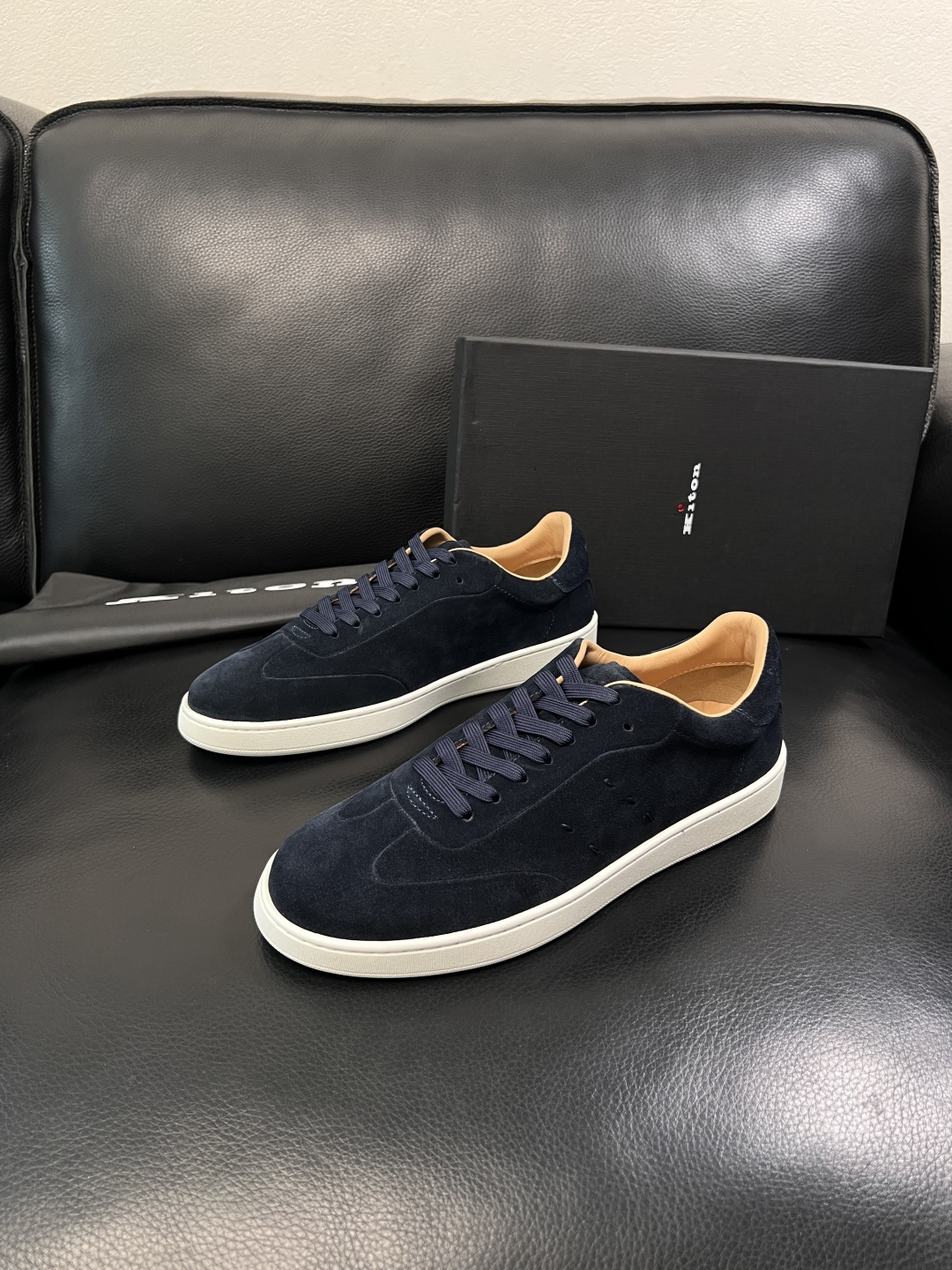 ⚠️只换码不退⚠️    kiton  高品质   顶级工艺品  专柜新品同步，鞋面意大利进口牛皮面料，