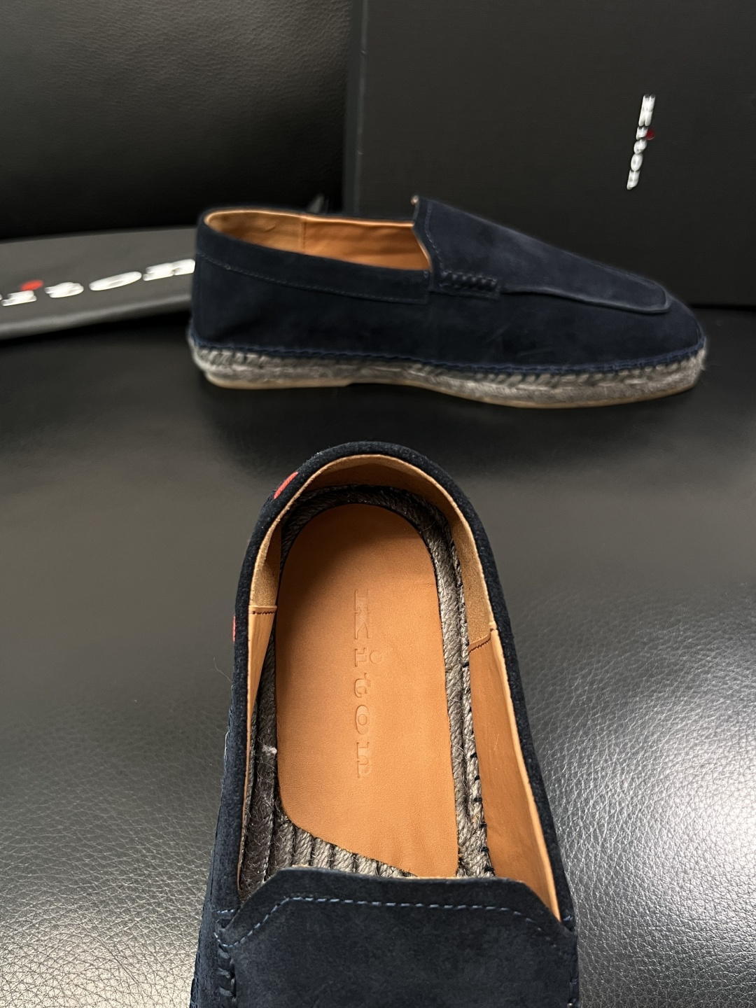 ⚠️只换码不退⚠️    kiton  高品质   顶级工艺品  专柜新品同步，鞋面意大利进口牛皮面料，