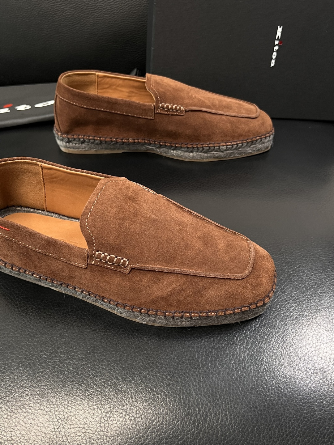 ⚠️只换码不退⚠️    kiton  高品质   顶级工艺品  专柜新品同步，鞋面意大利进口牛皮面料，