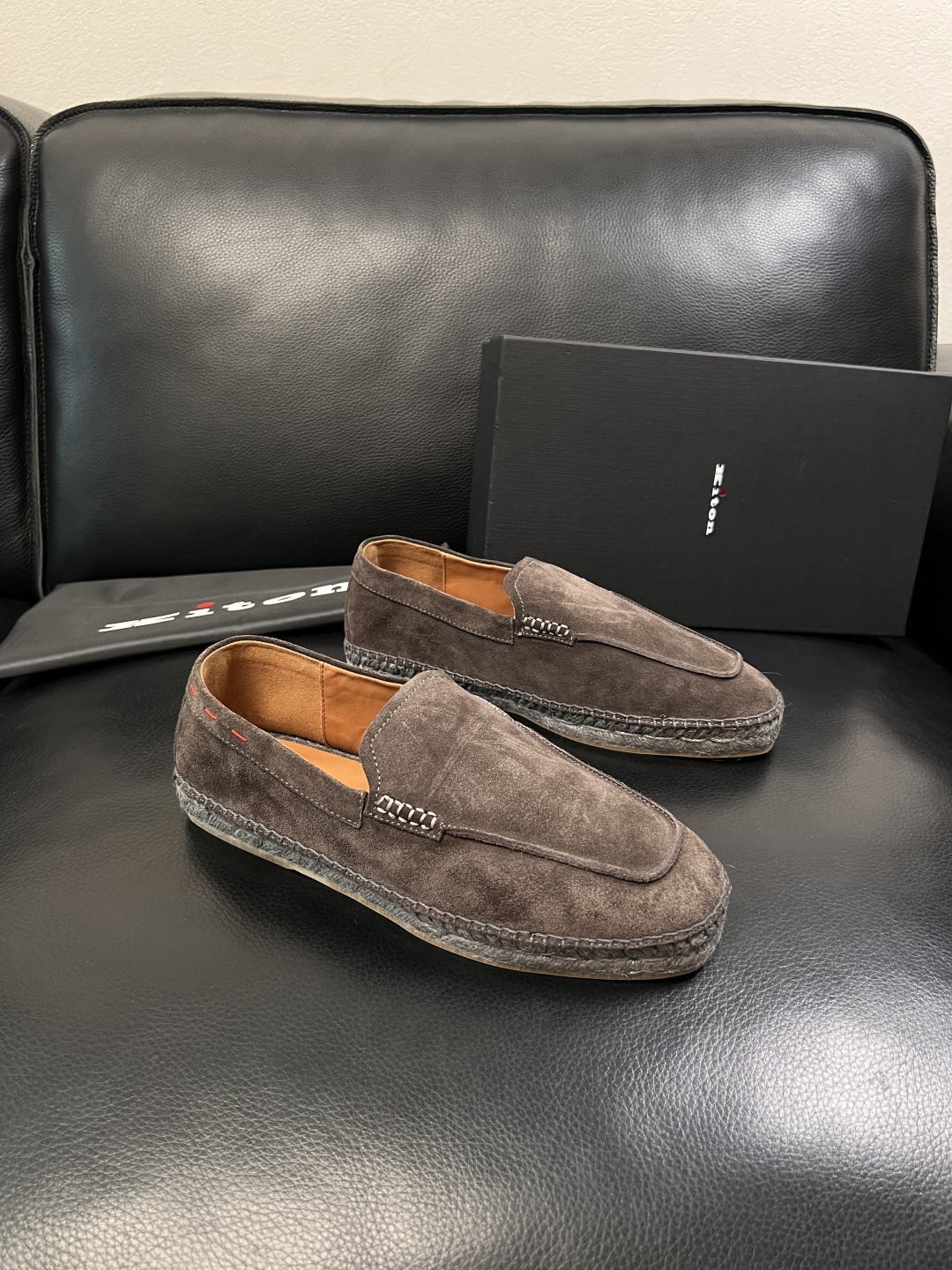 ⚠️只换码不退⚠️    kiton  高品质   顶级工艺品  专柜新品同步，鞋面意大利进口牛皮面料，