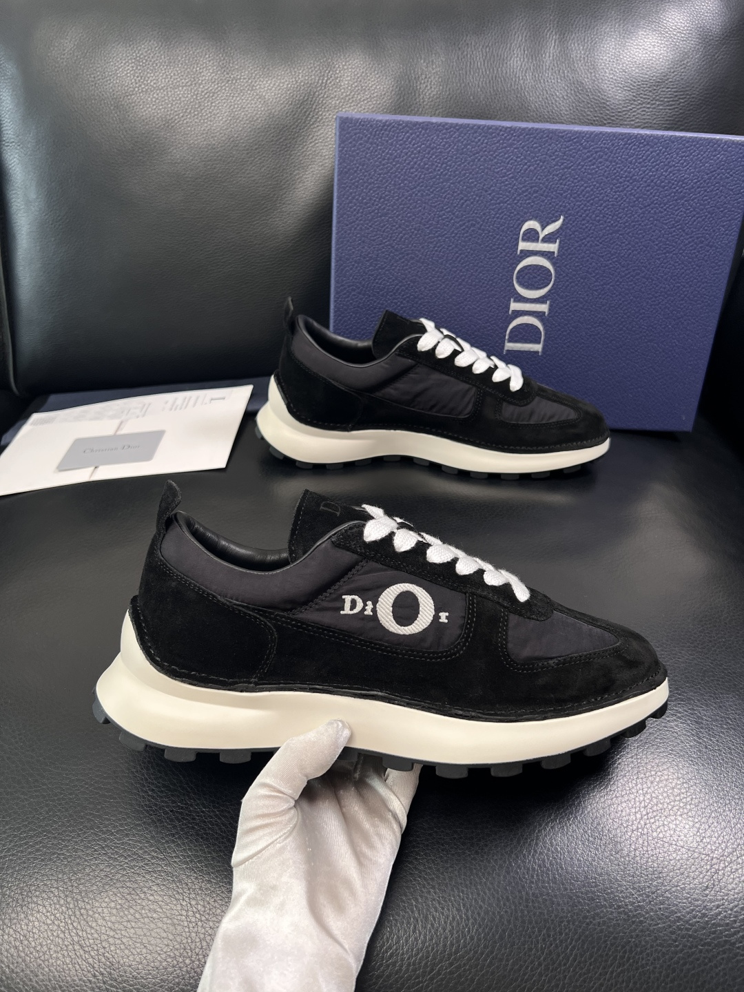 Dior 顶级工艺品 迪奥  专柜同步 原厂配置，意大利进口原版牛皮面料，透气舒适进口水染牛里垫，鞋底：