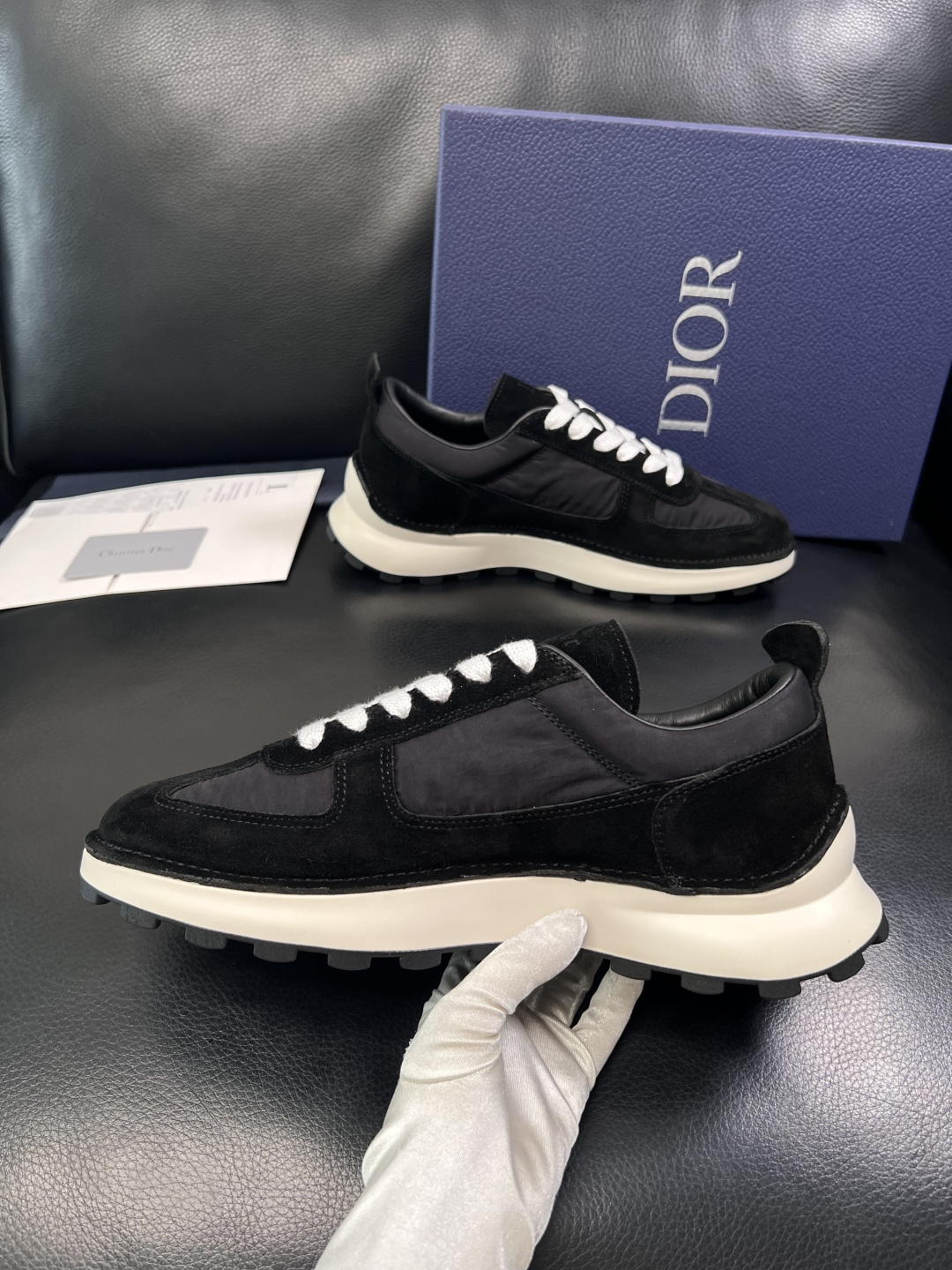 Dior 顶级工艺品 迪奥  专柜同步 原厂配置，意大利进口原版牛皮面料，透气舒适进口水染牛里垫，鞋底：