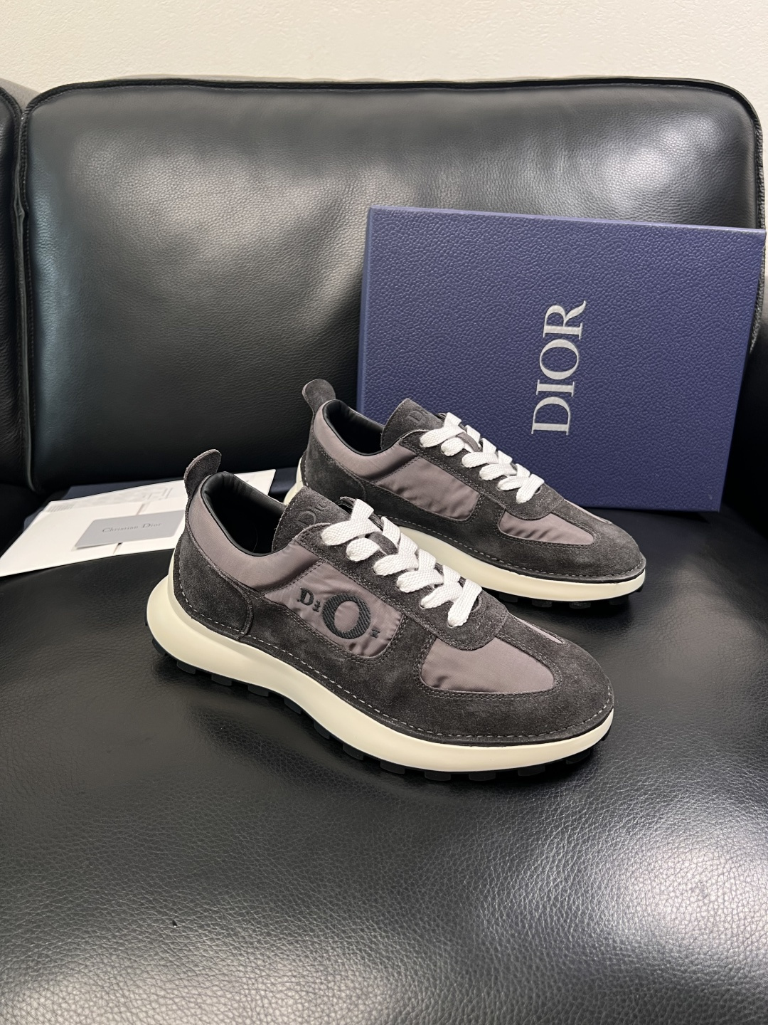 Dior 顶级工艺品 迪奥  专柜同步 原厂配置，意大利进口原版牛皮面料，透气舒适进口水染牛里垫，鞋底：