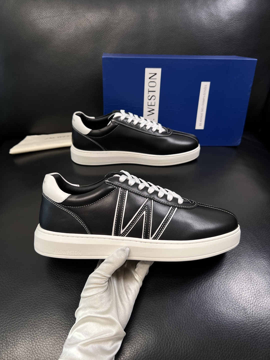 ⚠️只换码不退⚠️   J.M.WESTON  高品质  顶级工艺品  专柜新品同步，鞋面意大利进口牛皮