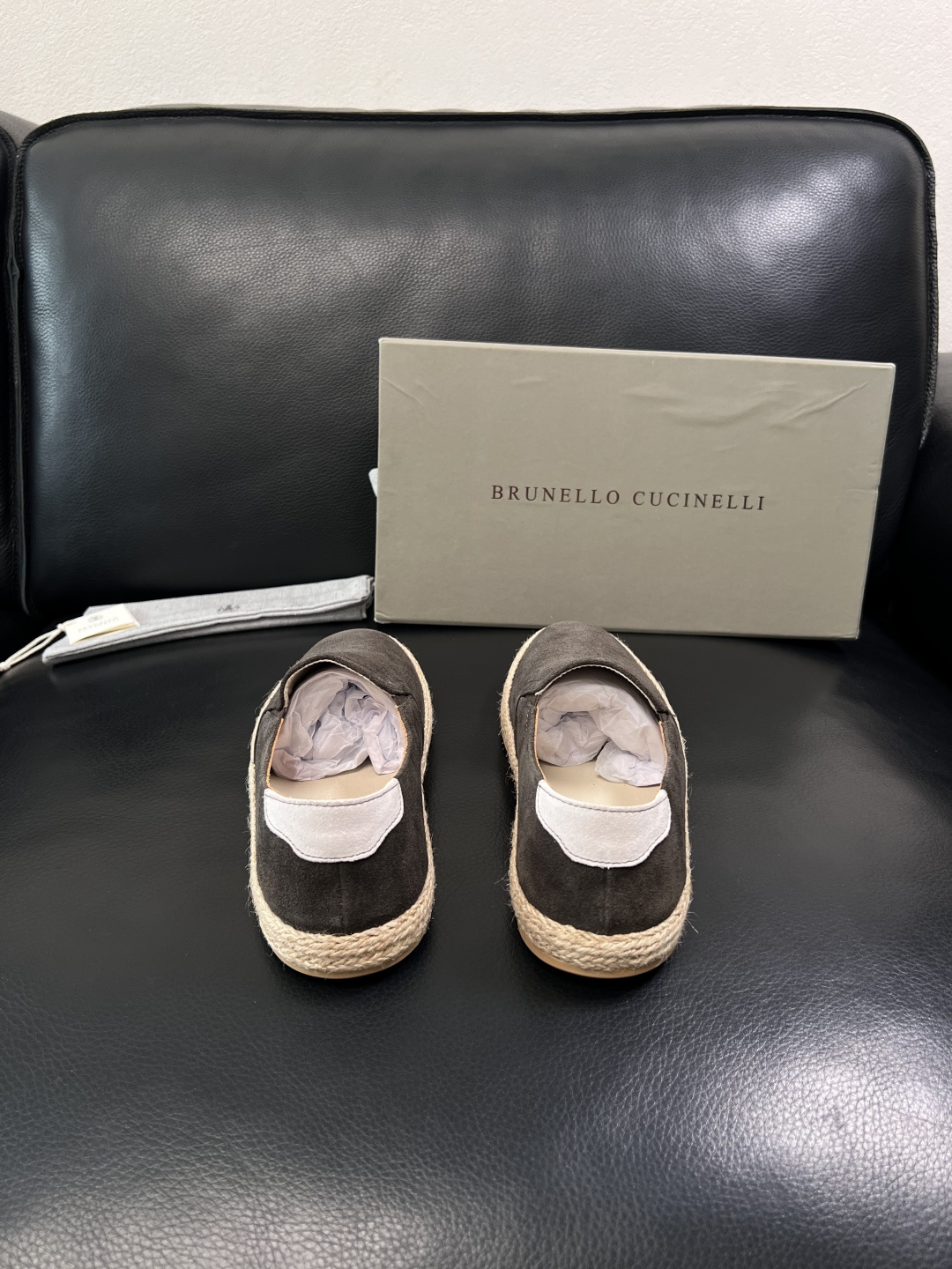 Brunello Cucinelli  高品质 顶级工艺品  BC  专柜同步原厂配置，意大利进口牛皮面