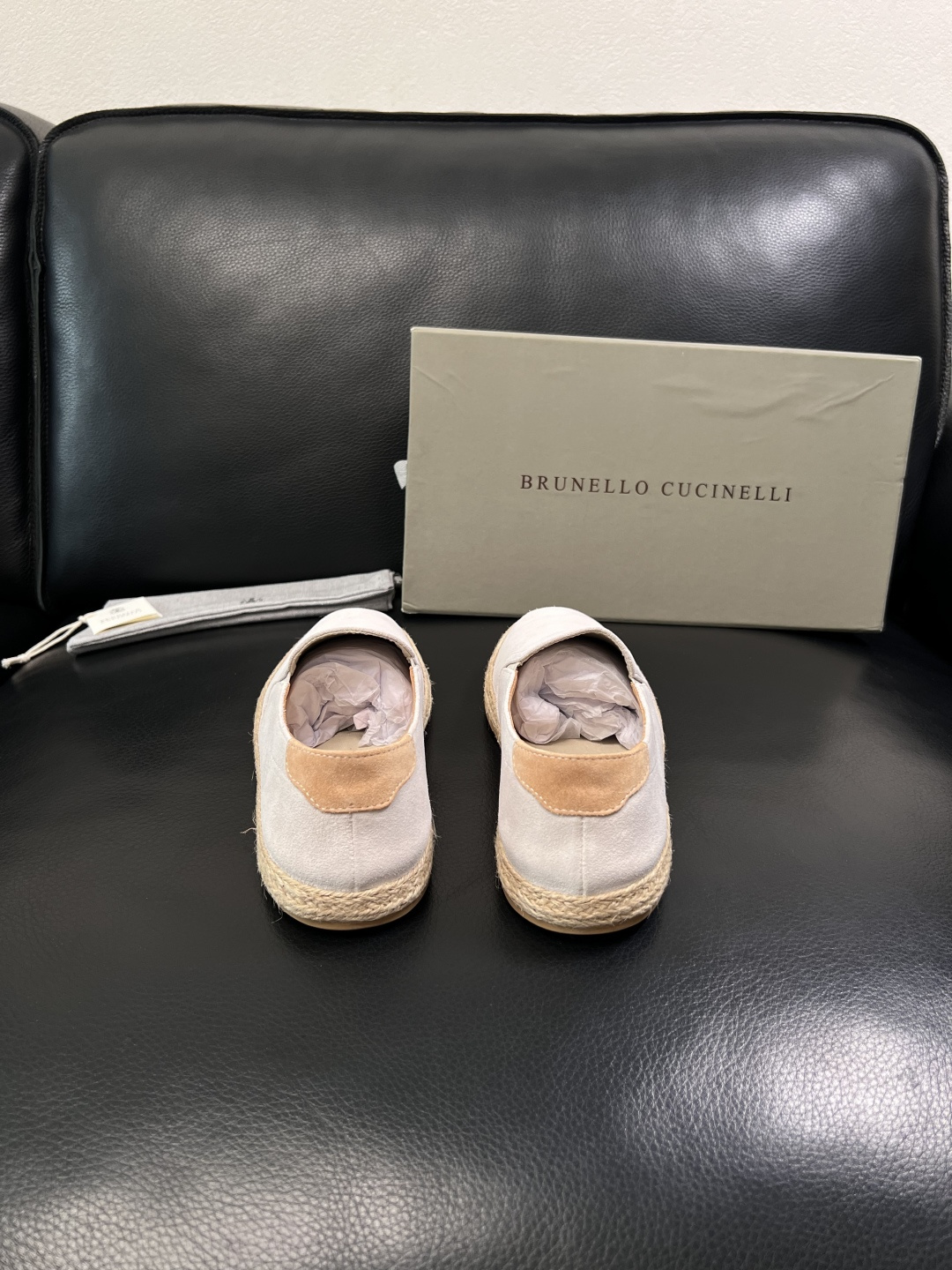 Brunello Cucinelli  高品质 顶级工艺品  BC  专柜同步原厂配置，意大利进口牛皮面