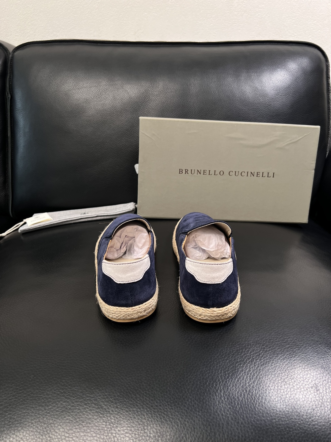 Brunello Cucinelli  高品质 顶级工艺品  BC  专柜同步原厂配置，意大利进口牛皮面
