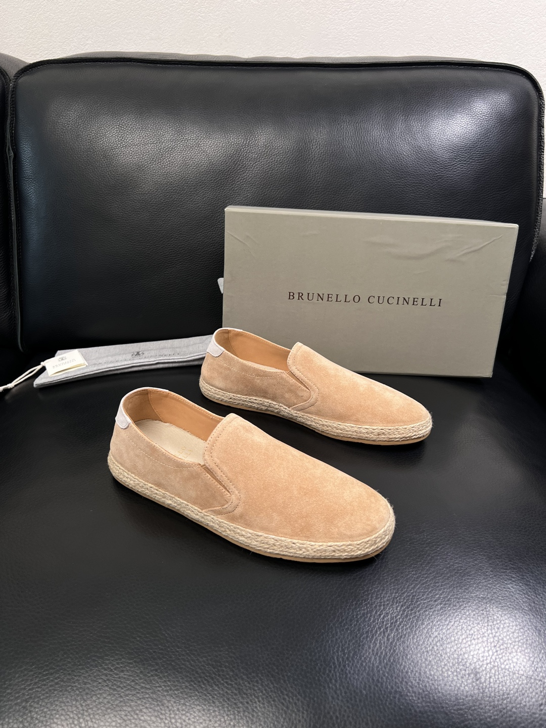 Brunello Cucinelli  高品质 顶级工艺品  BC  专柜同步原厂配置，意大利进口牛皮面