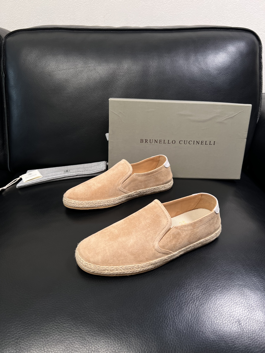 Brunello Cucinelli  高品质 顶级工艺品  BC  专柜同步原厂配置，意大利进口牛皮面