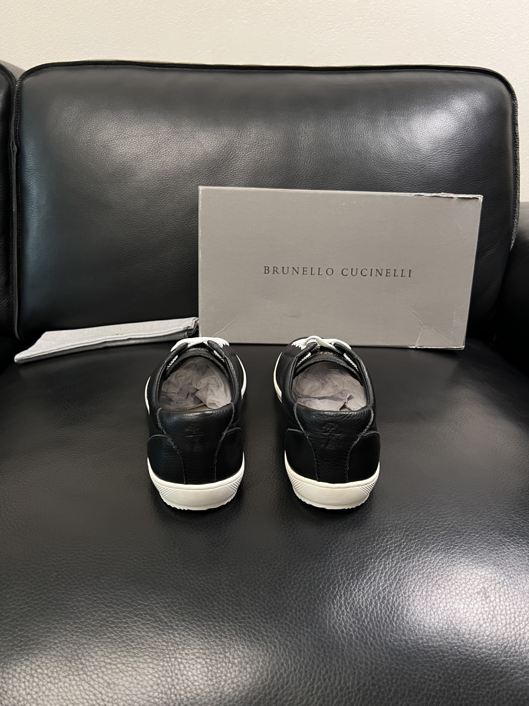 Brunello Cucinelli  高品质 顶级工艺品  BC  专柜同步原厂配置，意大利进口牛皮面