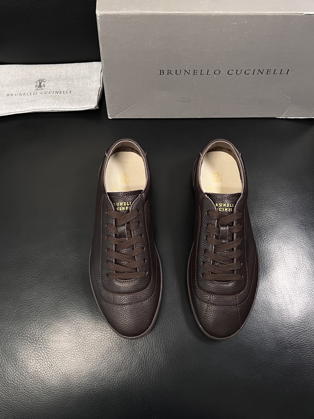 Brunello Cucinelli  高品质 顶级工艺品  BC  专柜同步原厂配置，意大利进口牛皮面