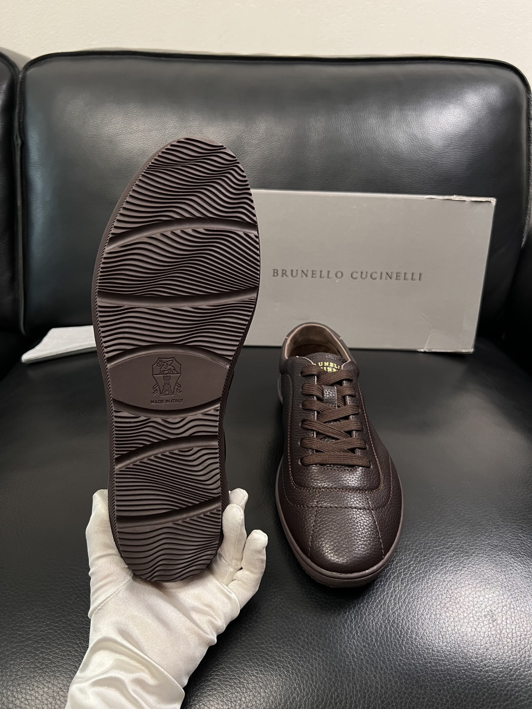 Brunello Cucinelli  高品质 顶级工艺品  BC  专柜同步原厂配置，意大利进口牛皮面