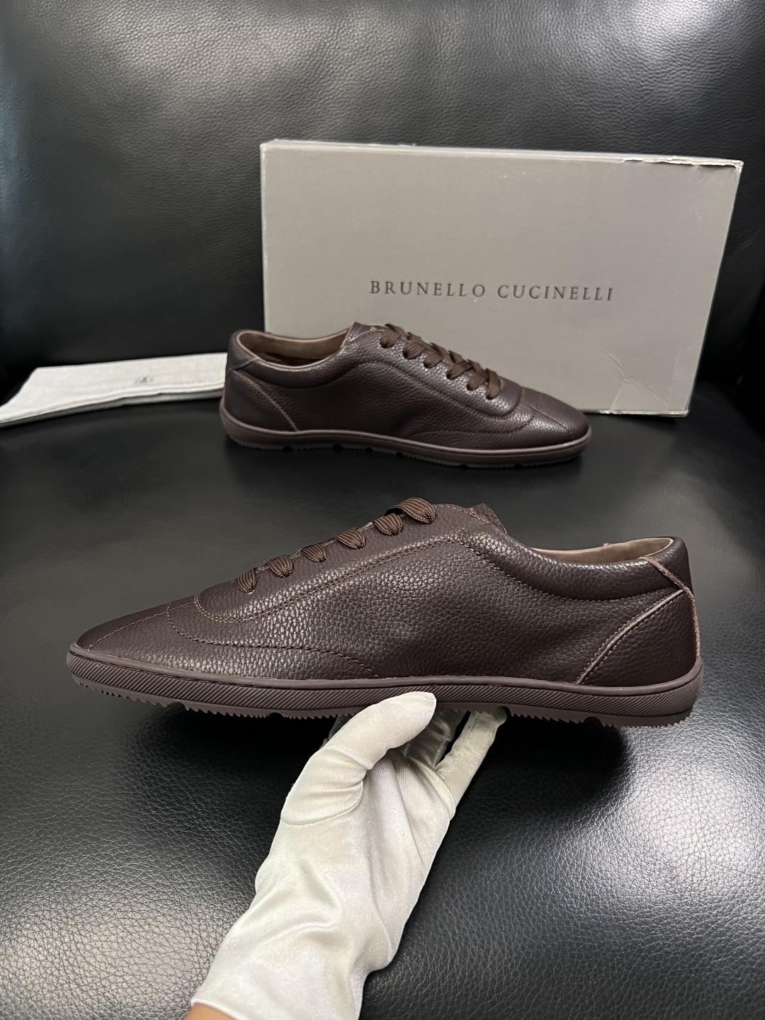 Brunello Cucinelli  高品质 顶级工艺品  BC  专柜同步原厂配置，意大利进口牛皮面