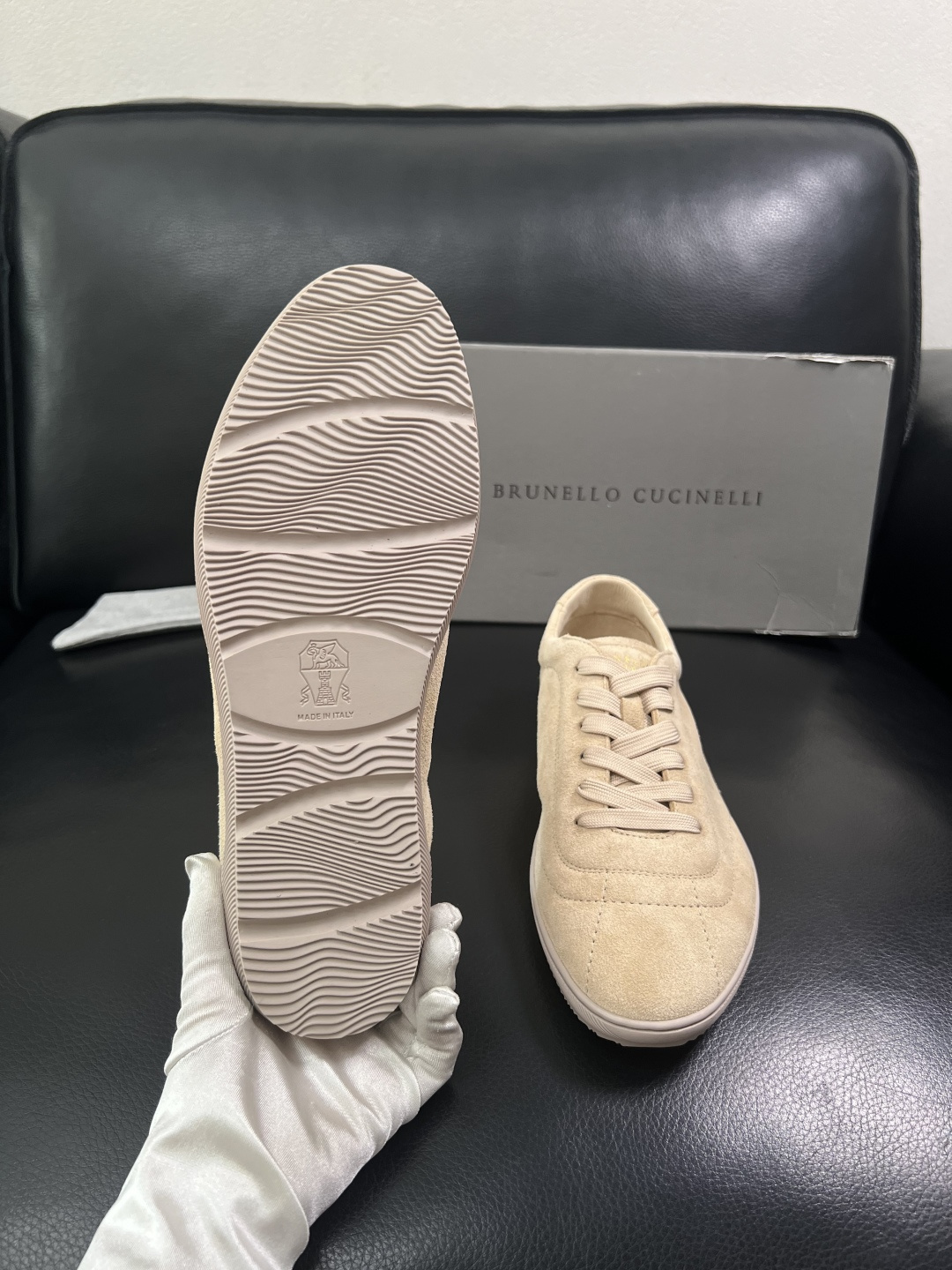 Brunello Cucinelli  高品质 顶级工艺品  BC  专柜同步原厂配置，意大利进口牛皮面