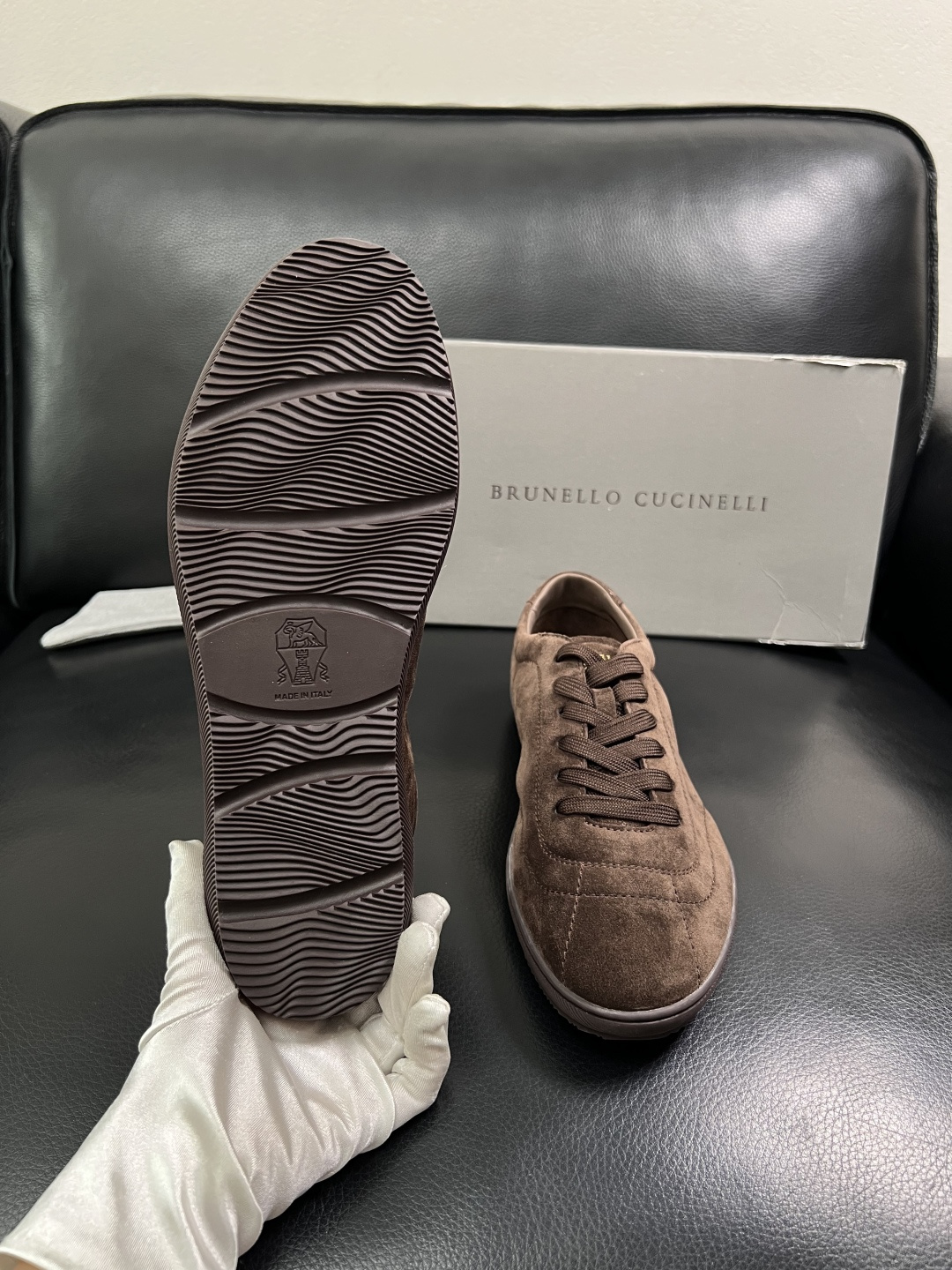 Brunello Cucinelli  高品质 顶级工艺品  BC  专柜同步原厂配置，意大利进口牛皮面