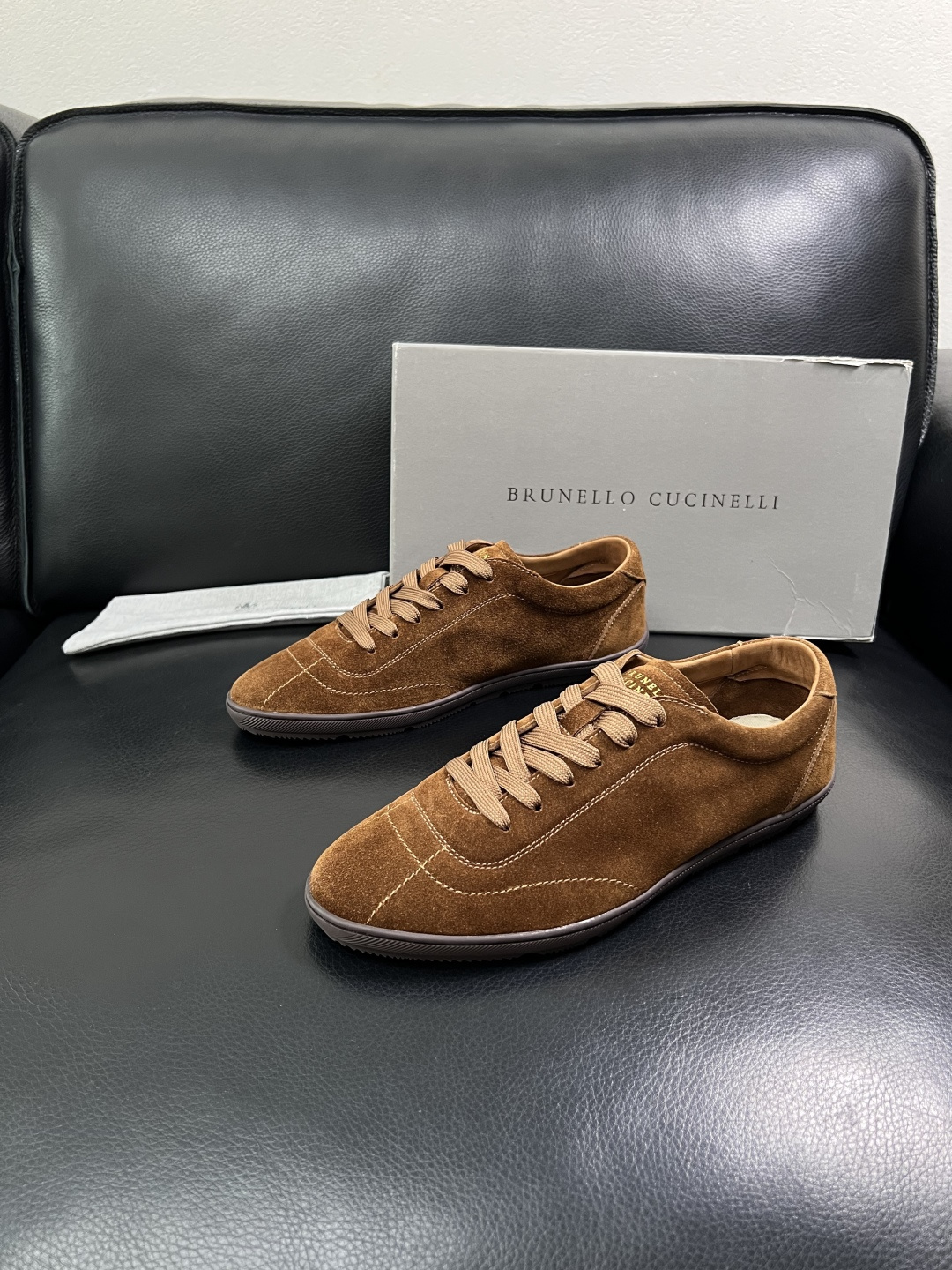 Brunello Cucinelli  高品质 顶级工艺品  BC  专柜同步原厂配置，意大利进口牛皮面