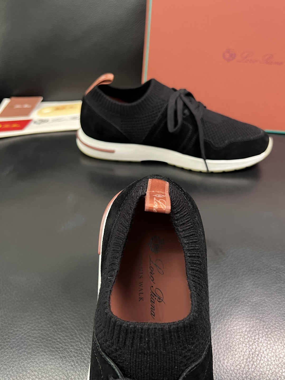 Loro Piana  高品质  顶级工艺品  诺悠翩雅  新品专柜同步原厂配置，鞋面意大利进口飞织牛皮