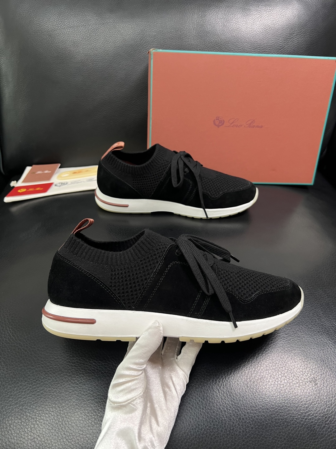 Loro Piana  高品质  顶级工艺品  诺悠翩雅  新品专柜同步原厂配置，鞋面意大利进口飞织牛皮