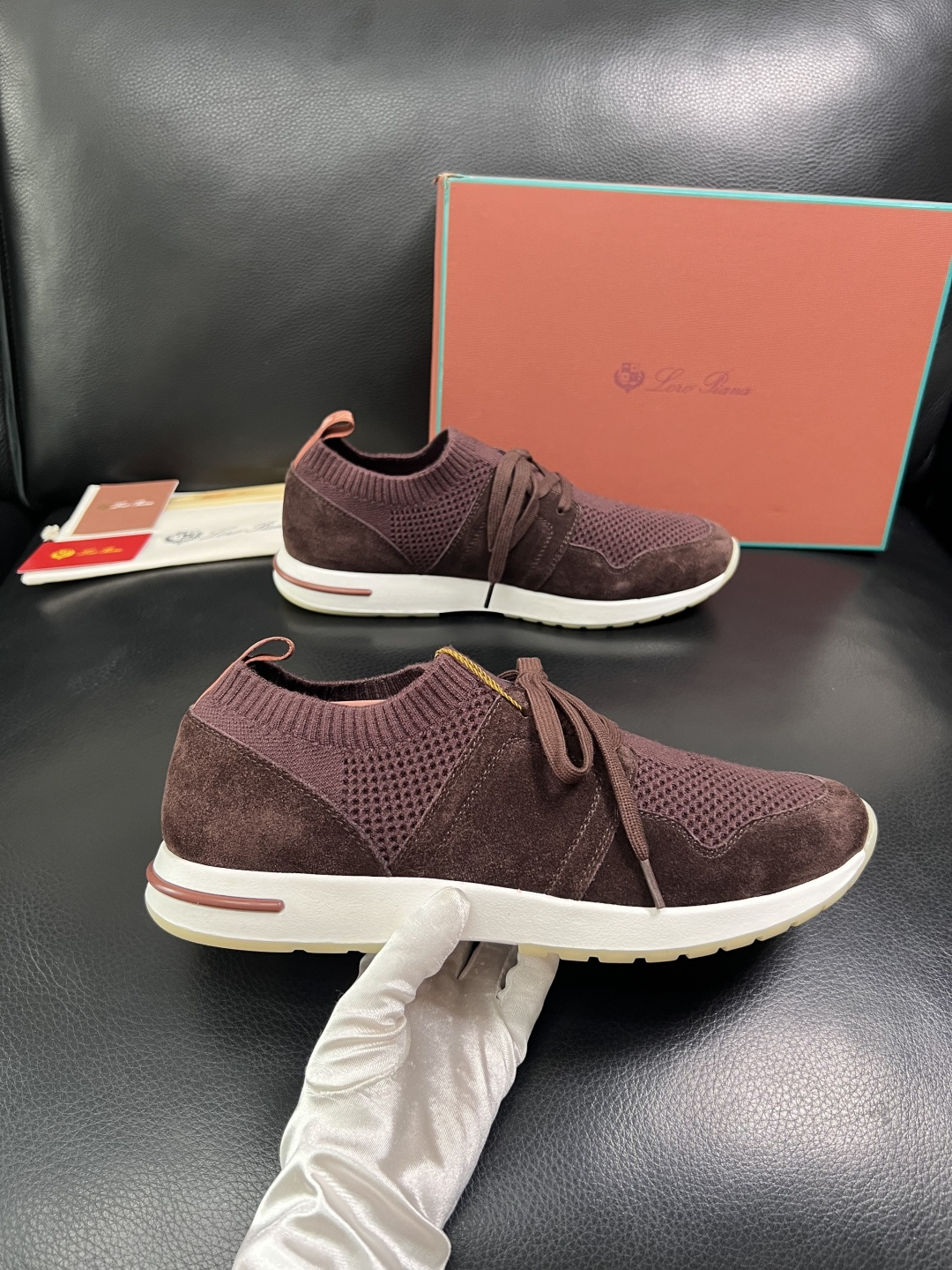 Loro Piana  高品质  顶级工艺品  诺悠翩雅  新品专柜同步原厂配置，鞋面意大利进口飞织牛皮