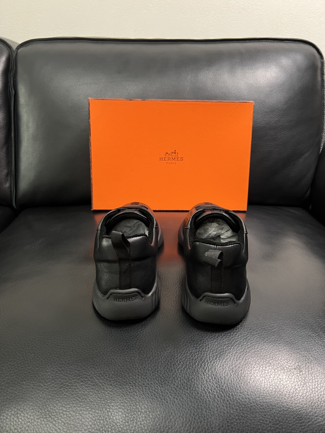 Hermes  高品质  顶级工艺品  爱马仕 专柜同步发售原厂配置，意大利进口原版牛皮面料，高品质拼接