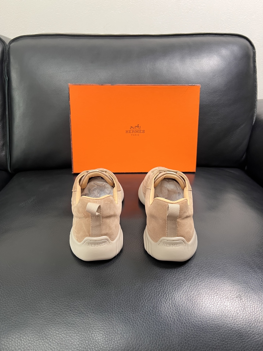 Hermes  高品质  顶级工艺品  爱马仕 专柜同步发售原厂配置，意大利进口原版牛皮面料，高品质拼接