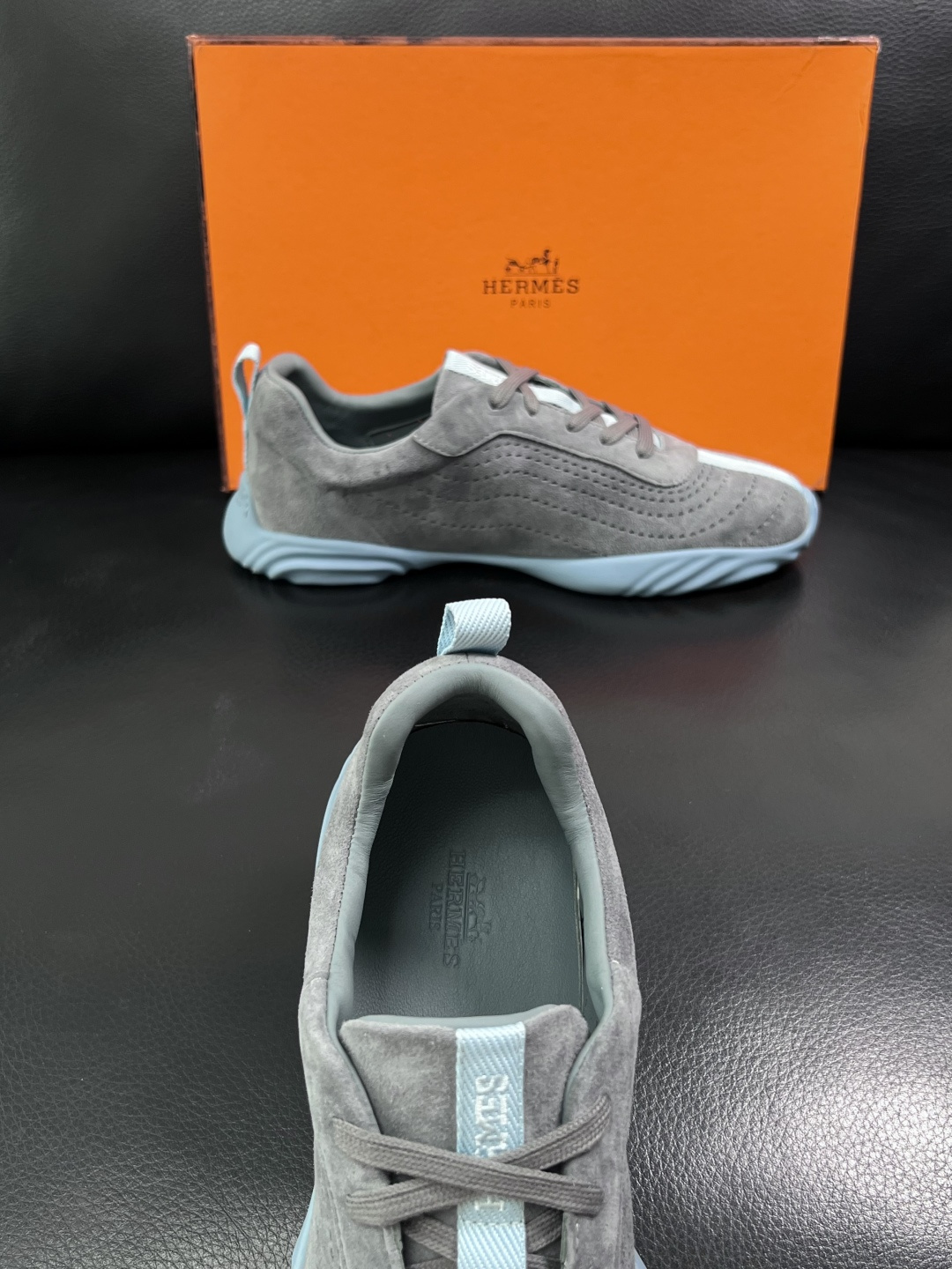 Hermes  高品质  顶级工艺品  爱马仕 专柜同步发售原厂配置，意大利进口原版牛皮面料，高品质拼接