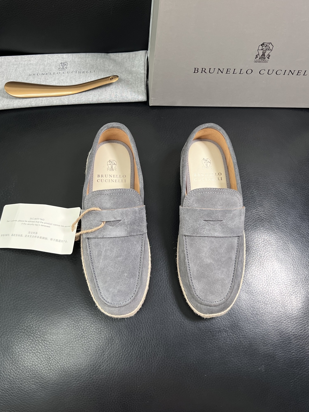 Brunello Cucinelli  高品质 顶级工艺品  BC  专柜同步原厂配置，意大利进口牛皮面