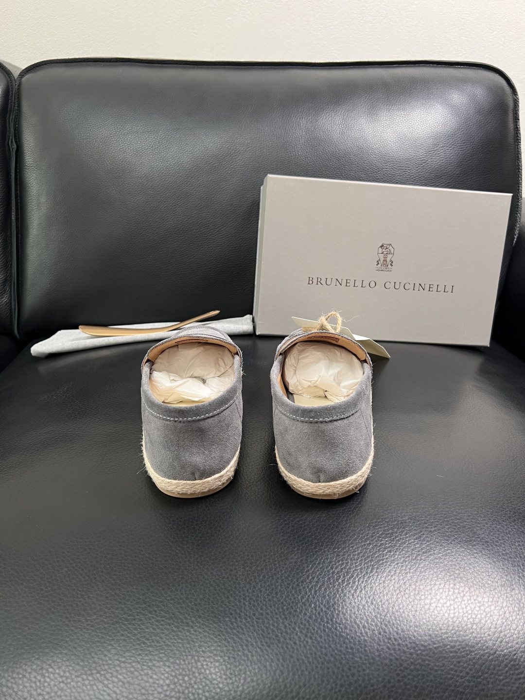 Brunello Cucinelli  高品质 顶级工艺品  BC  专柜同步原厂配置，意大利进口牛皮面
