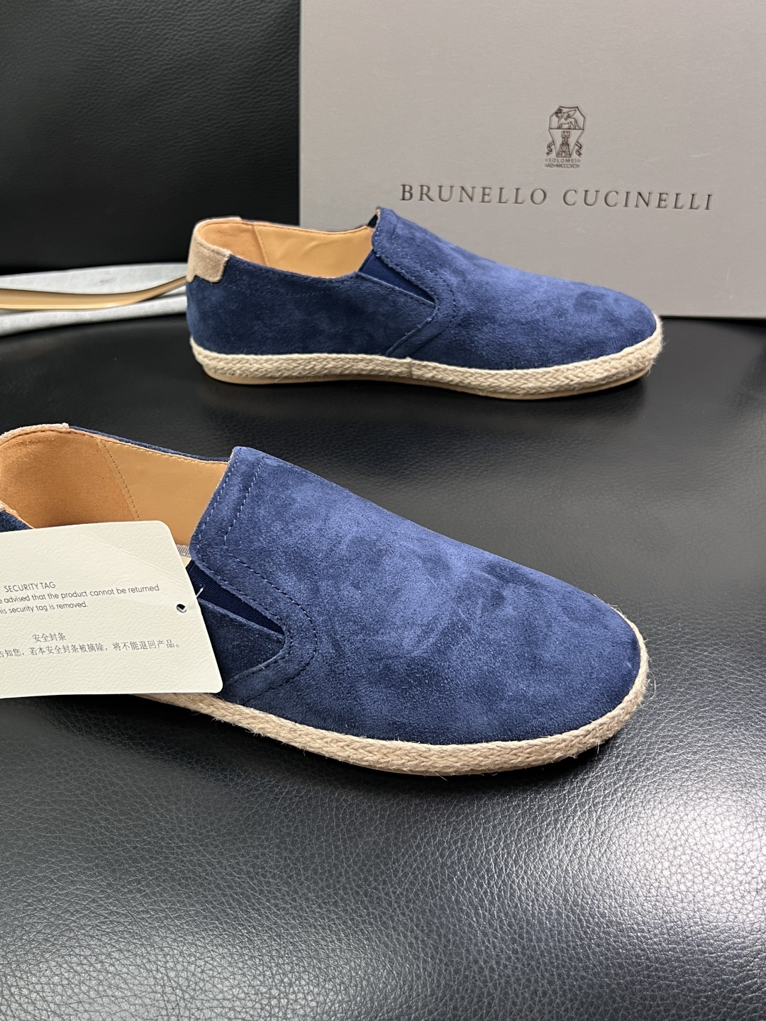 Brunello Cucinelli  高品质 顶级工艺品  BC  专柜同步原厂配置，意大利进口牛皮面