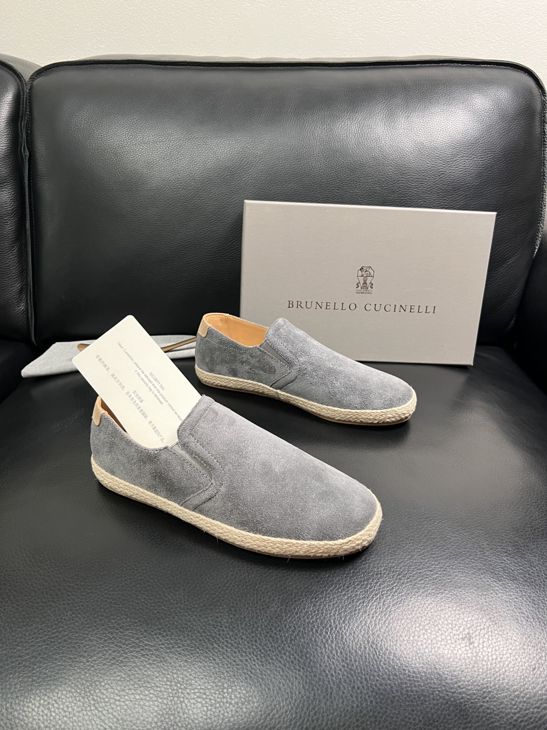 Brunello Cucinelli  高品质 顶级工艺品  BC  专柜同步原厂配置，意大利进口牛皮面